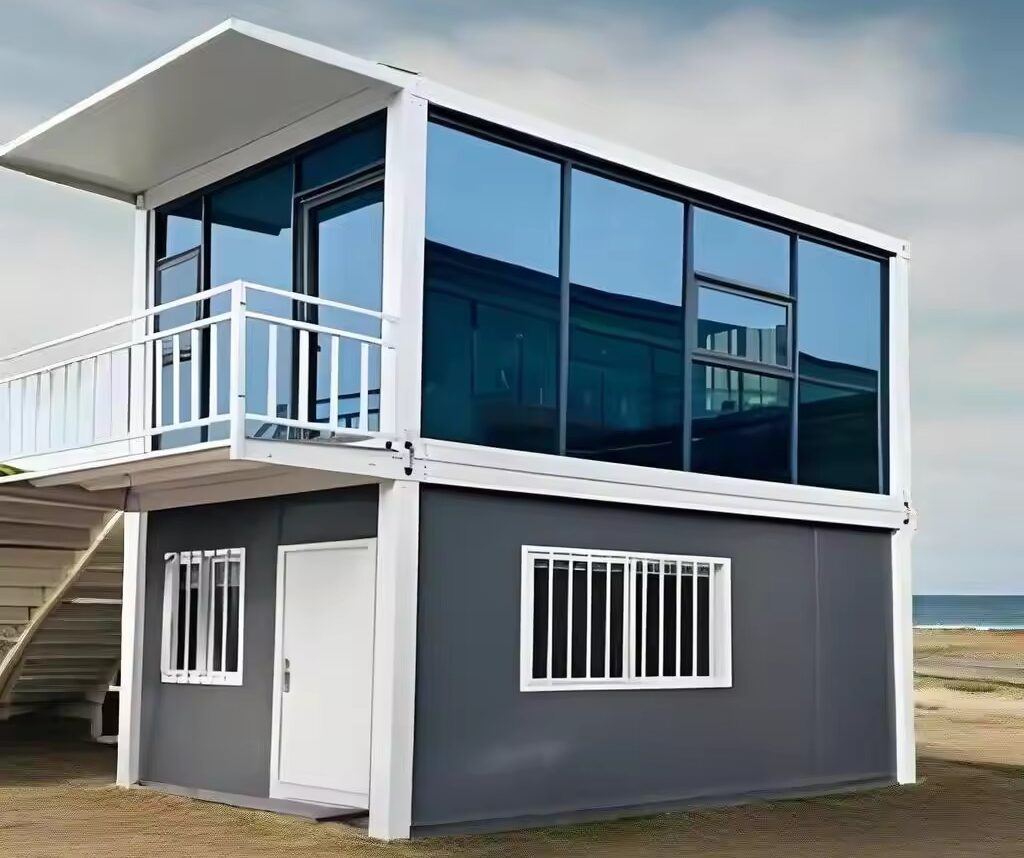Detachable container house with bolted steel frame